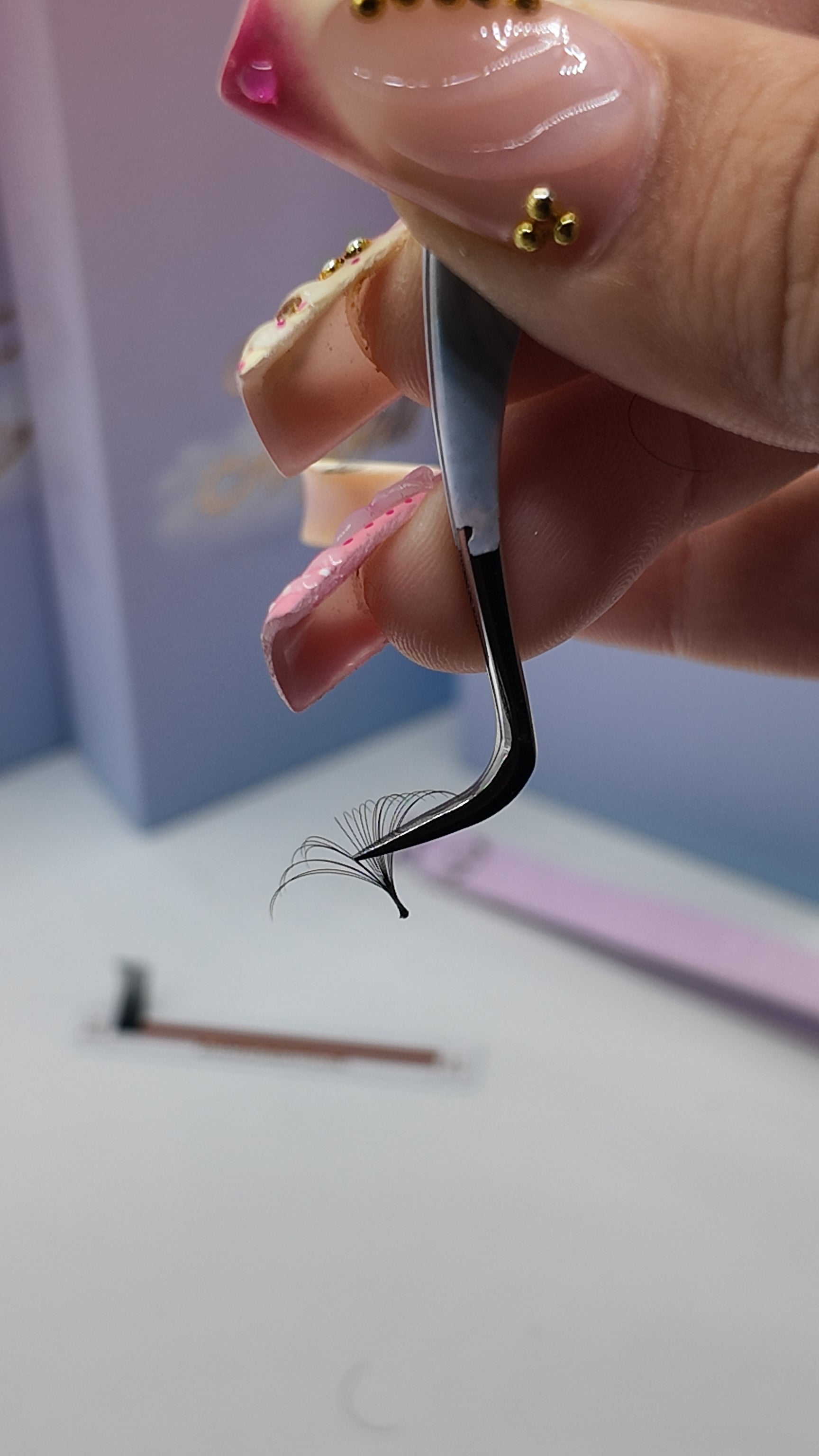 Betty Boo lash Tweezers