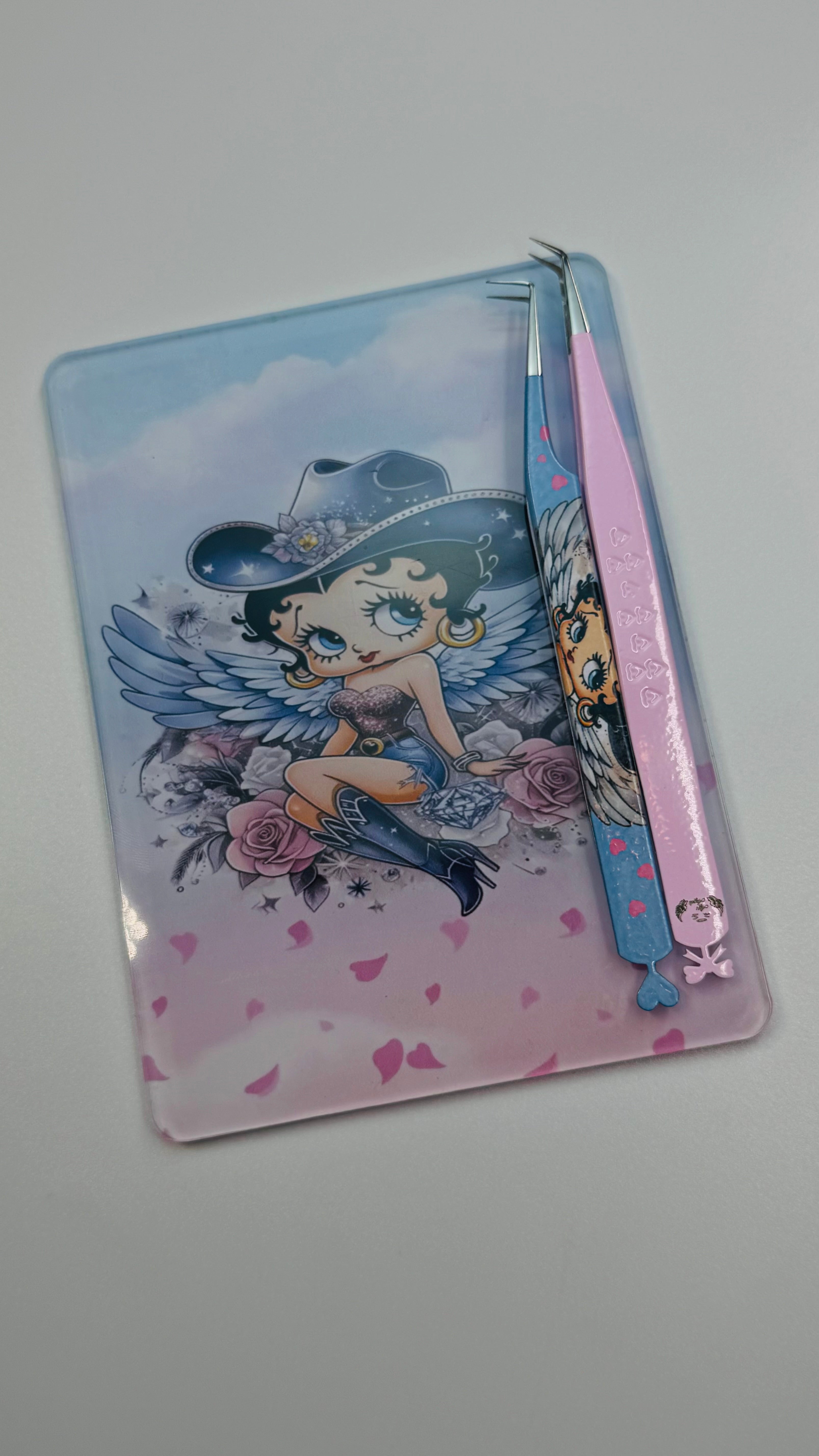 Betty Boo lash Tile
