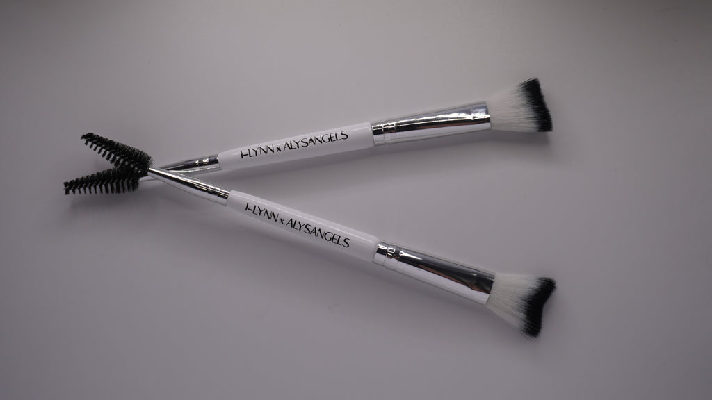 Double sided Wash Brush - Fluffy Shampoo Brush & Spoolie Brush